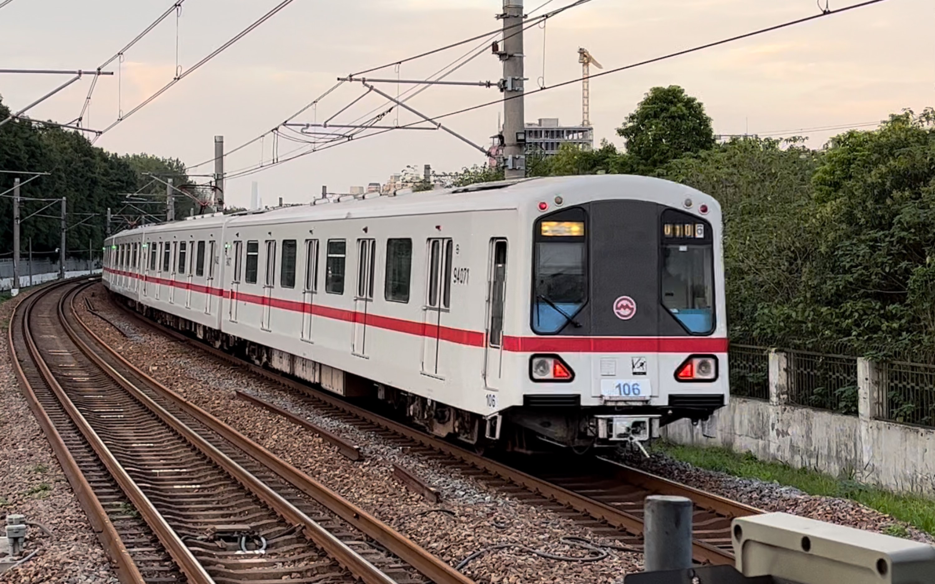 上海地铁1号线之老老八106还有没有机会再出车?_哔哩哔哩_bilibili