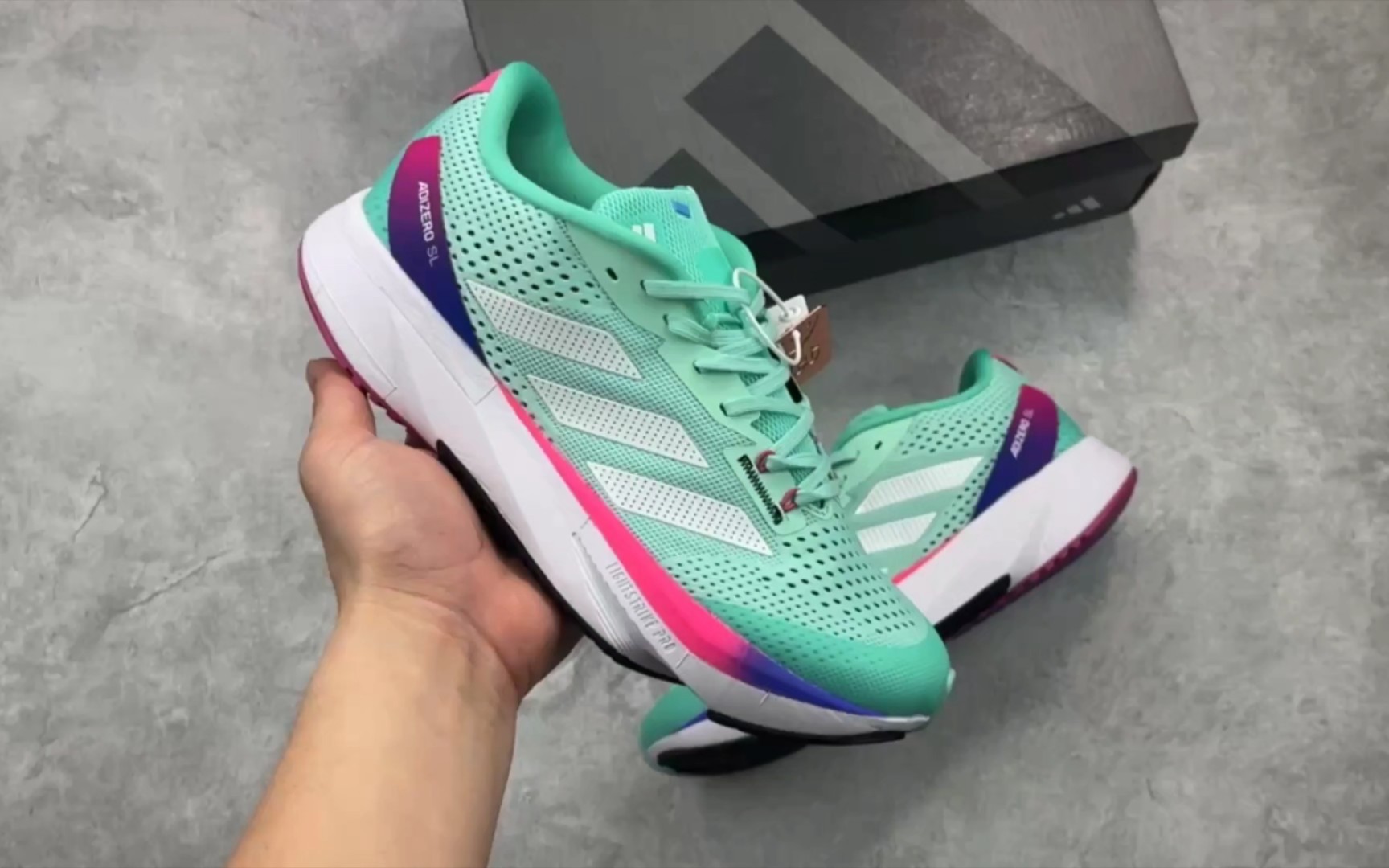 22)阿迪达斯 三叶草 adidas adizero sl夏季透气网眼竞速跑鞋