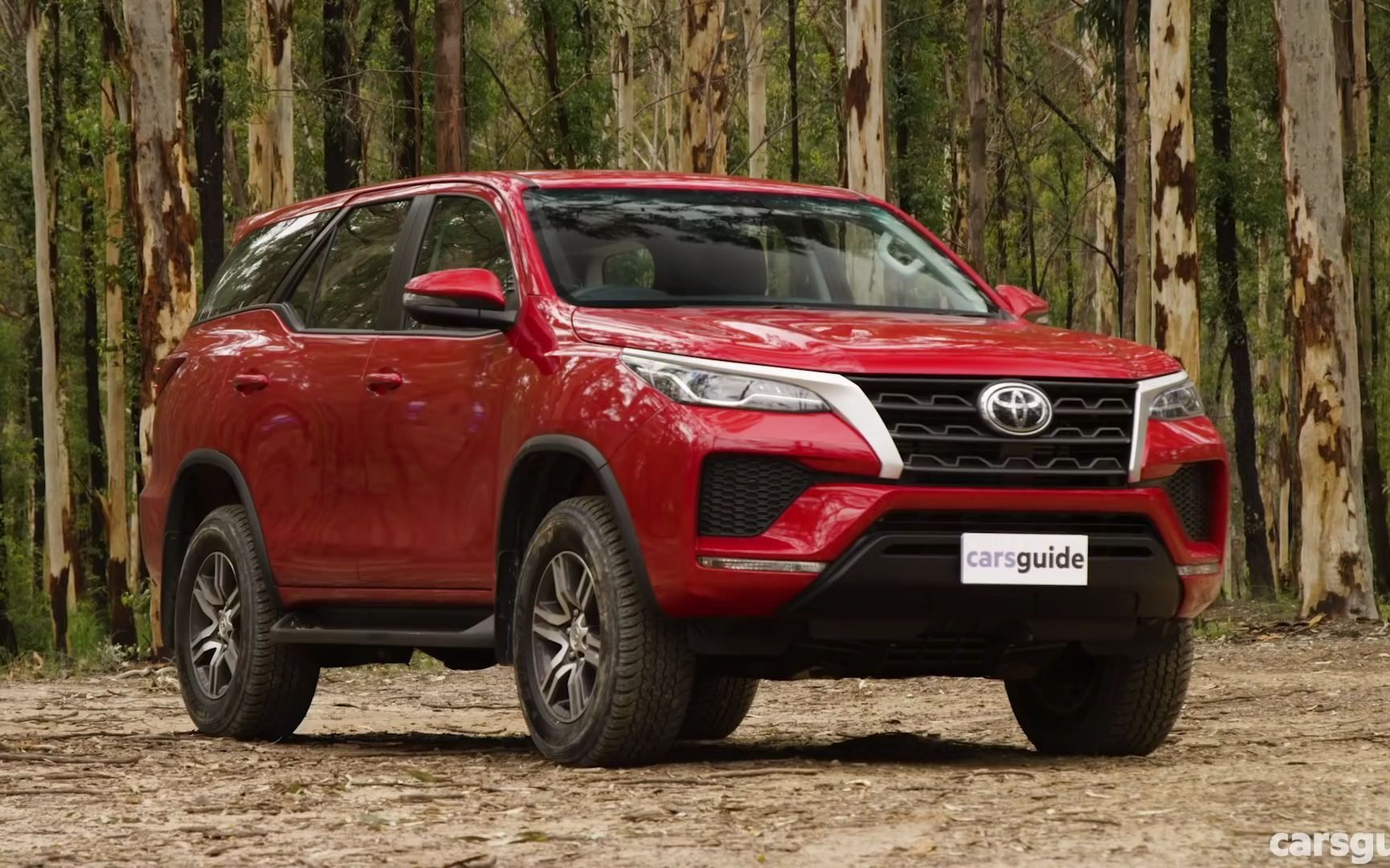 2021款toyotafortuner越野评测