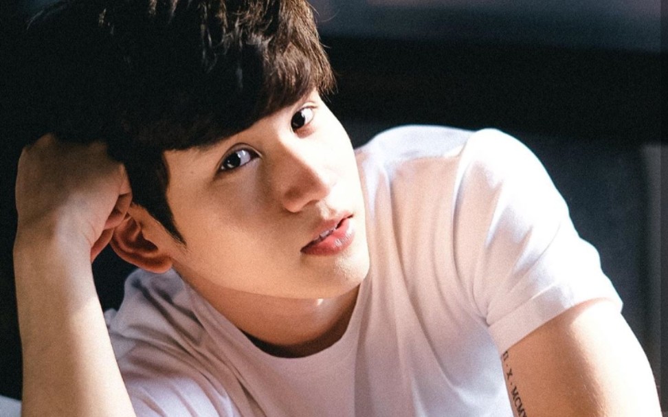 【fiat】飞飞4月17号ins直播跳舞,跳的真的挺好的!飞飞真厉害