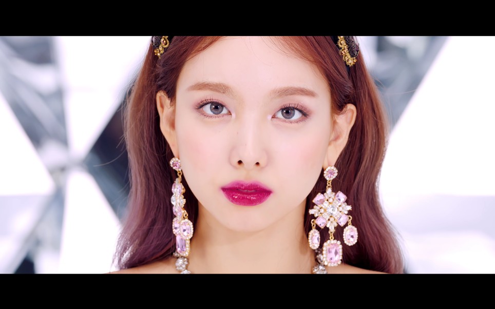 twice《feel special》teaser nayeon篇 果汁美貌林娜琏!