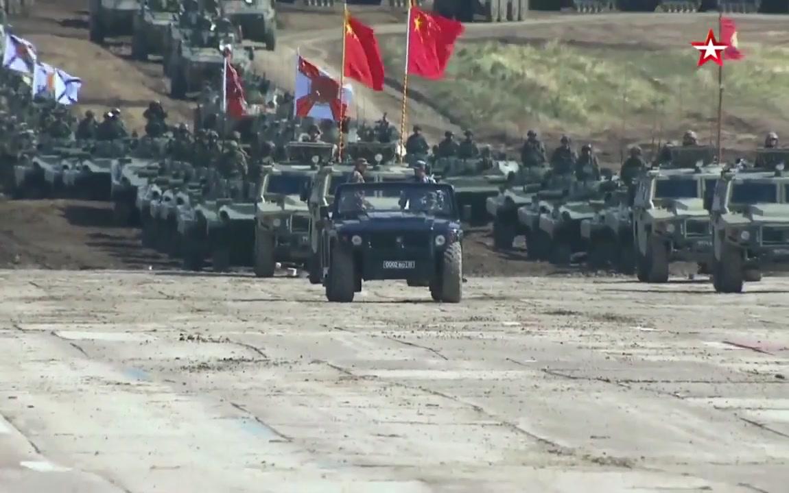 [图]“东方2018”联合军演阅兵式Военный парад «Восток-2018»（自带俄中双语）