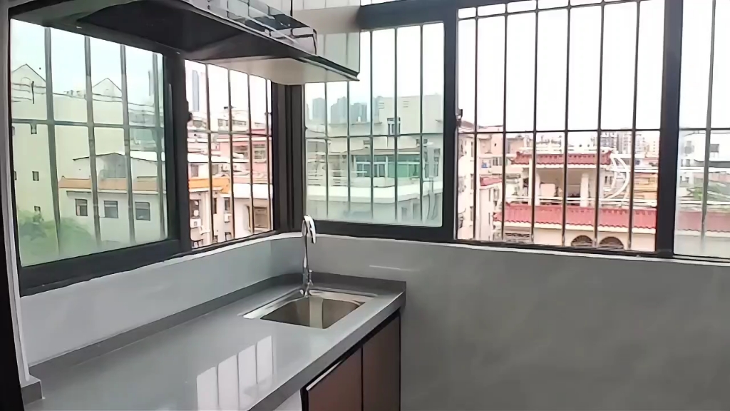 深圳租房1号线宝体地铁站富华花园精装大单间电梯公寓房