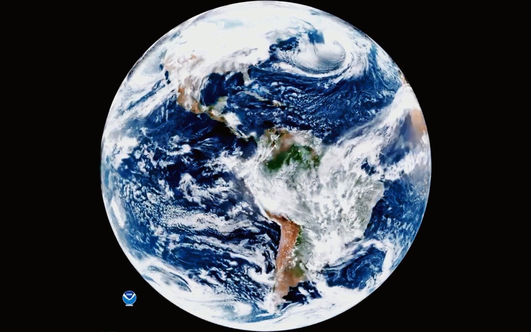 延时拍摄—卫星记录了一年地球的样子