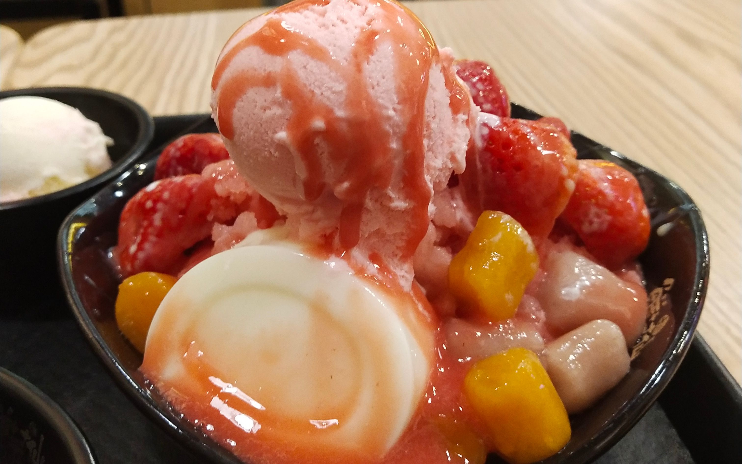 「爱草莓人士必看」鲜芋仙草莓季 草莓芋圆布丁奶油冰激凌满配79