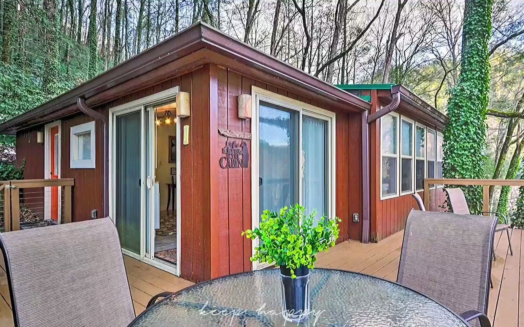 【真的不错】漂亮的乡村小木屋,去旅行愿意住这样的民宿小屋吗?