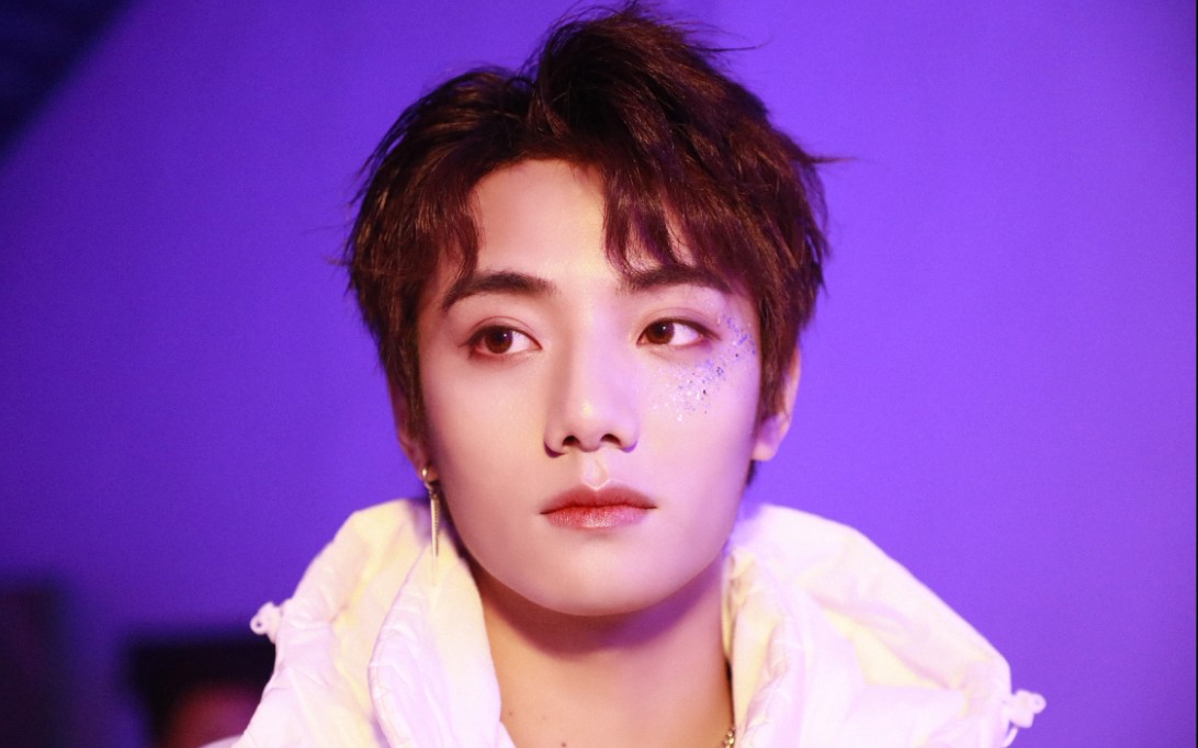 李振宁moonlight腾讯视频首秀舞台