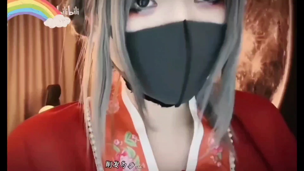 柚子猫 以前的三好学生,现在迷上玩打桩机