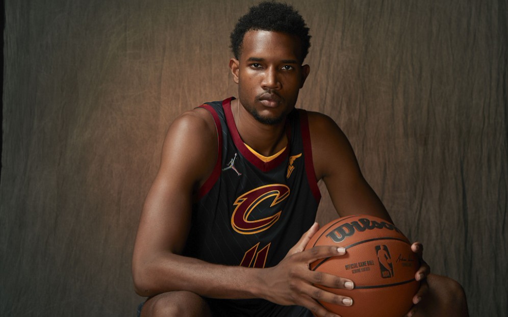 模板浓眉,埃文莫布里ncaa比赛集锦