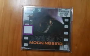 Tải video: 【CD开箱】Mockingbird-Eminem 单曲