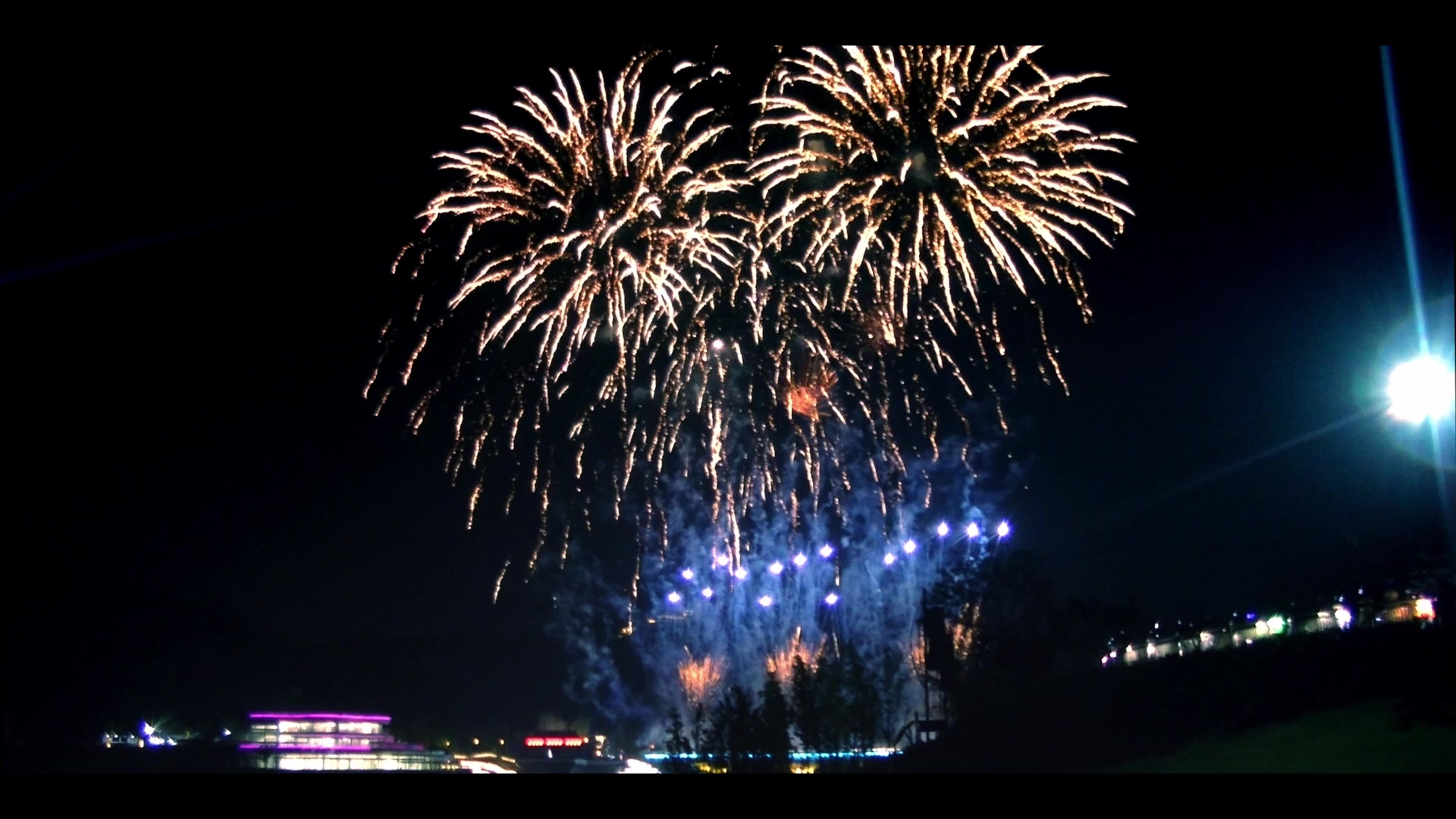 都匀首届烟花节