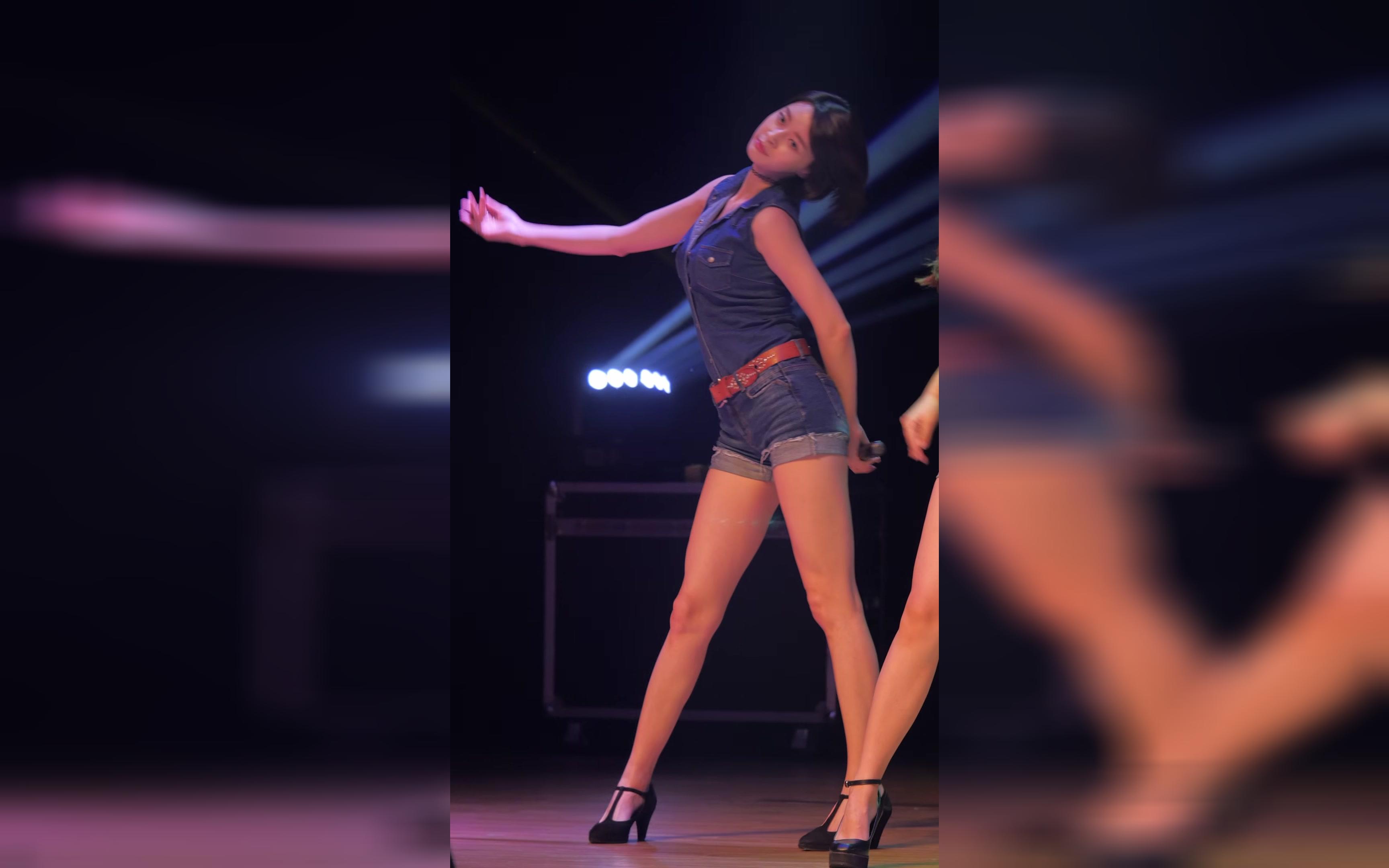 权娜拉 4k画质 直拍 《venus》 151016 (hellovenus) nara