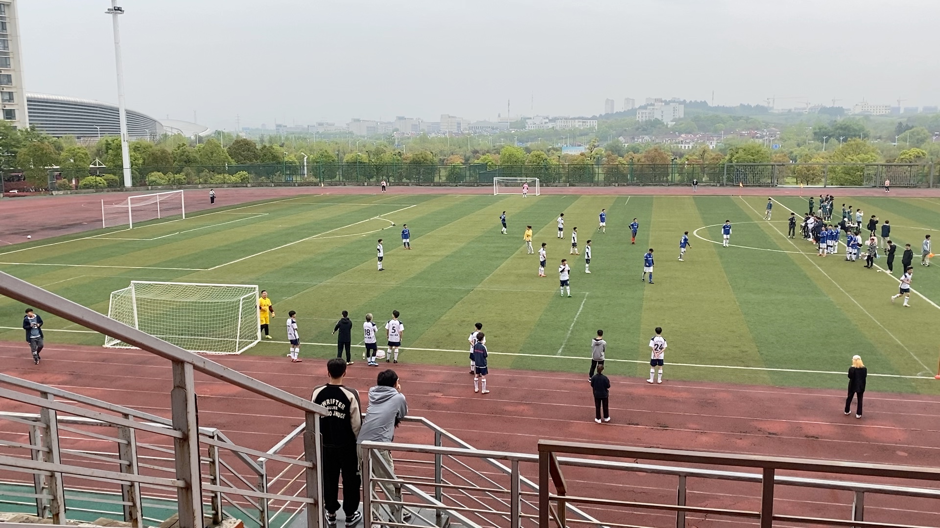 合肥工业大学宣城校区商学足球队小组赛第二场哔哩哔哩bilibili