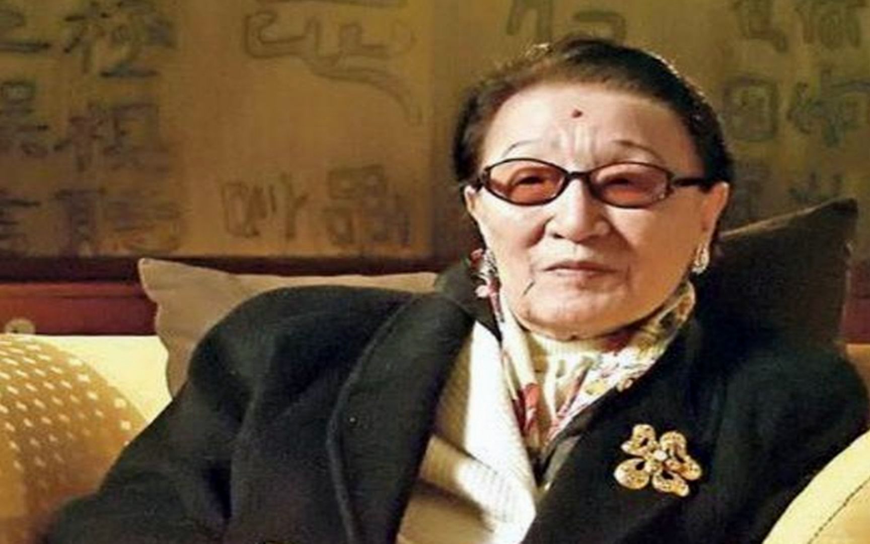 清末格格金默玉：我们不叫格格，奴才也不是回答喳，电视剧全错了