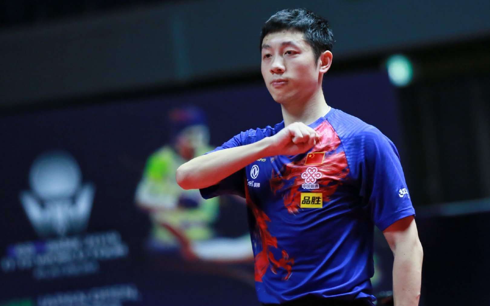 许昕为你展示慢镜头中的乒乓球艺术