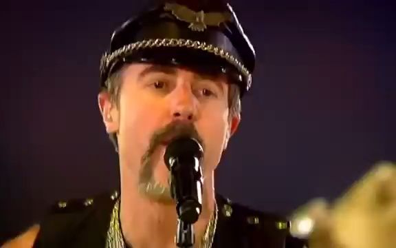 [图]70年代经典迪斯科--Village People-Megamix(2015现场版）