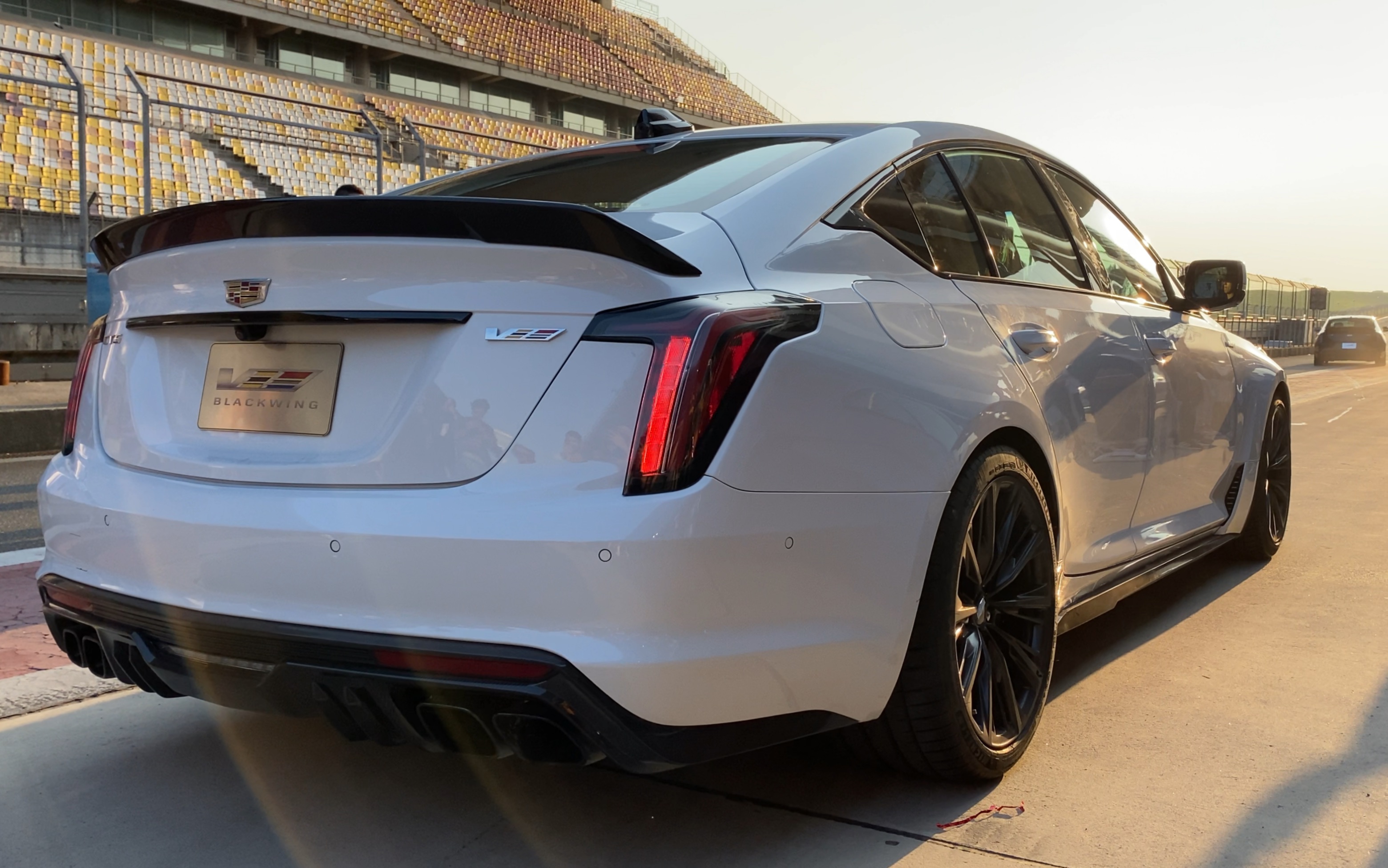 ct5-v blackwing起步上赛pit-凯迪拉克vday超级后驱日上海站