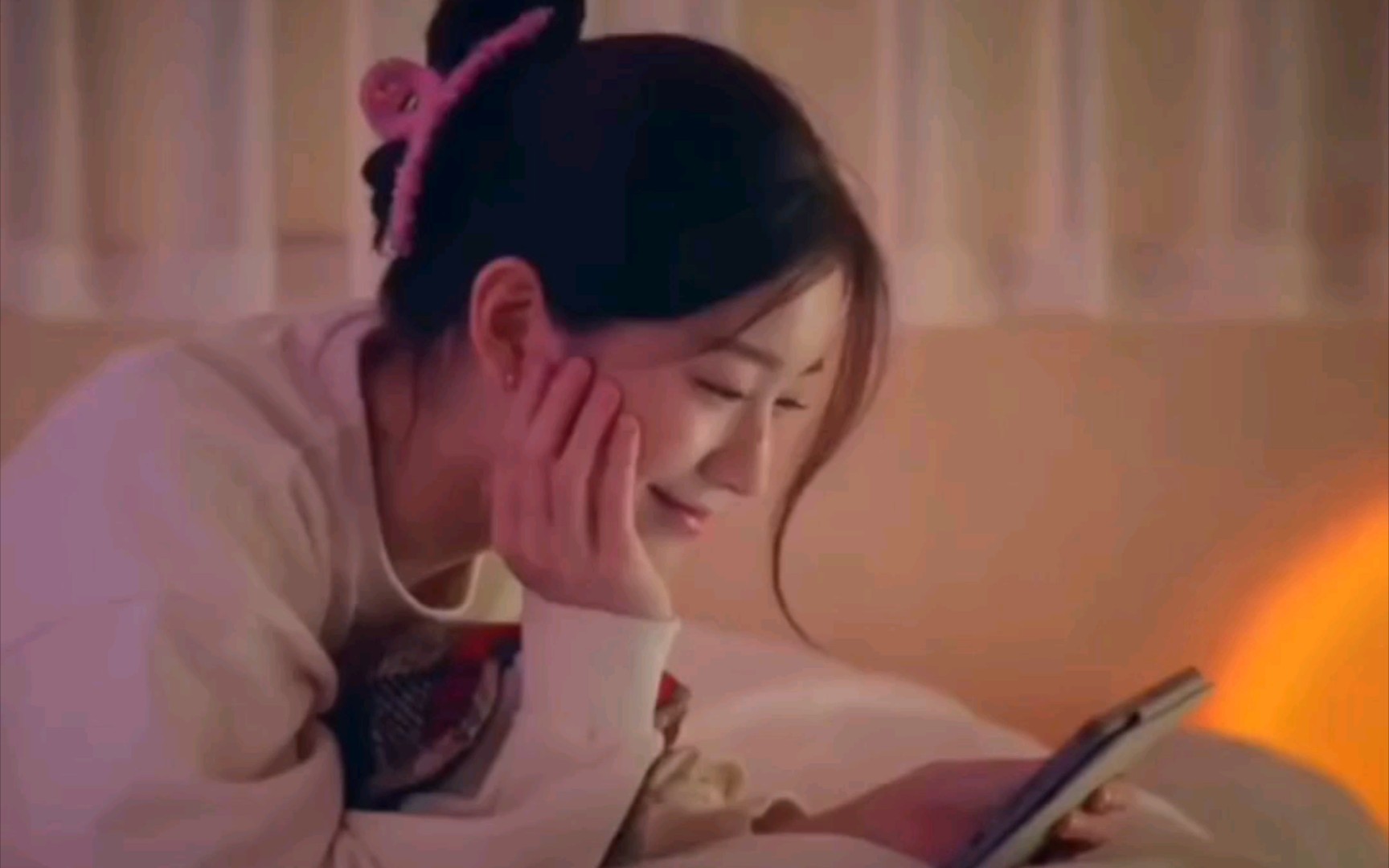 宇妍请多多演戏吧好爱宇妍的颜啊,这部剧题材也挺新颖的,咖啡7515