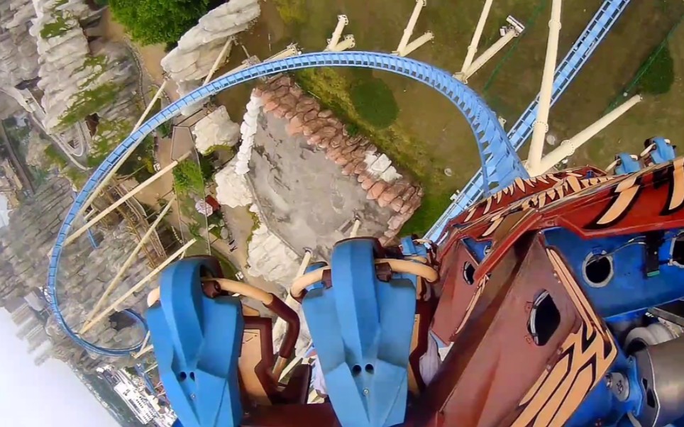 无锡融创乐园雄鹰飞翔过山车