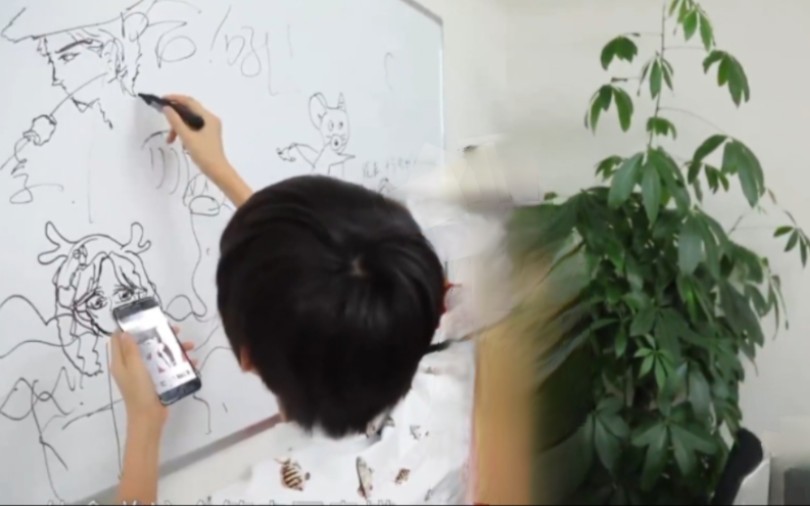 2017《tf家族》台风十子,北京行,小小宋cut 小小宋画的素描画好好看