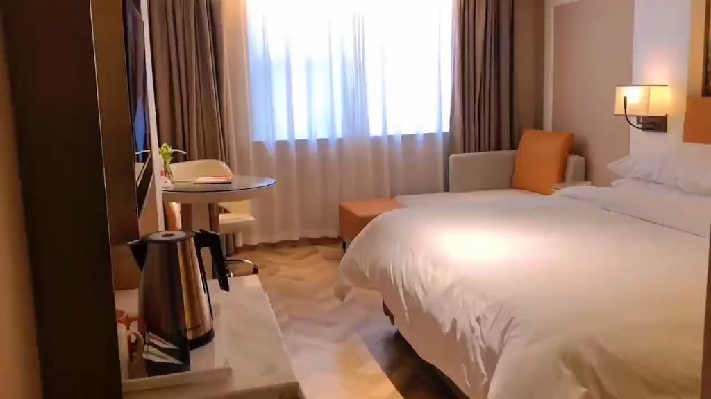 维也纳酒店(凯里体育馆店)欢迎您