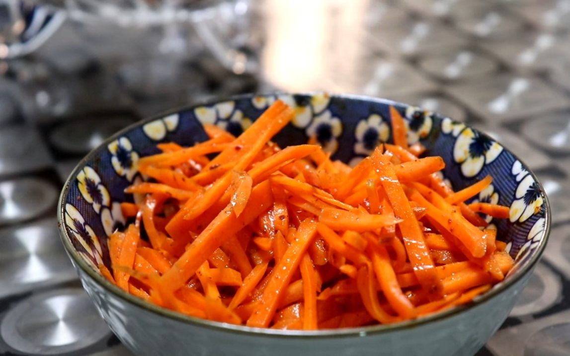 教你在家腌胡萝卜,1次腌5斤胡萝卜,好吃又下饭,做法超简单