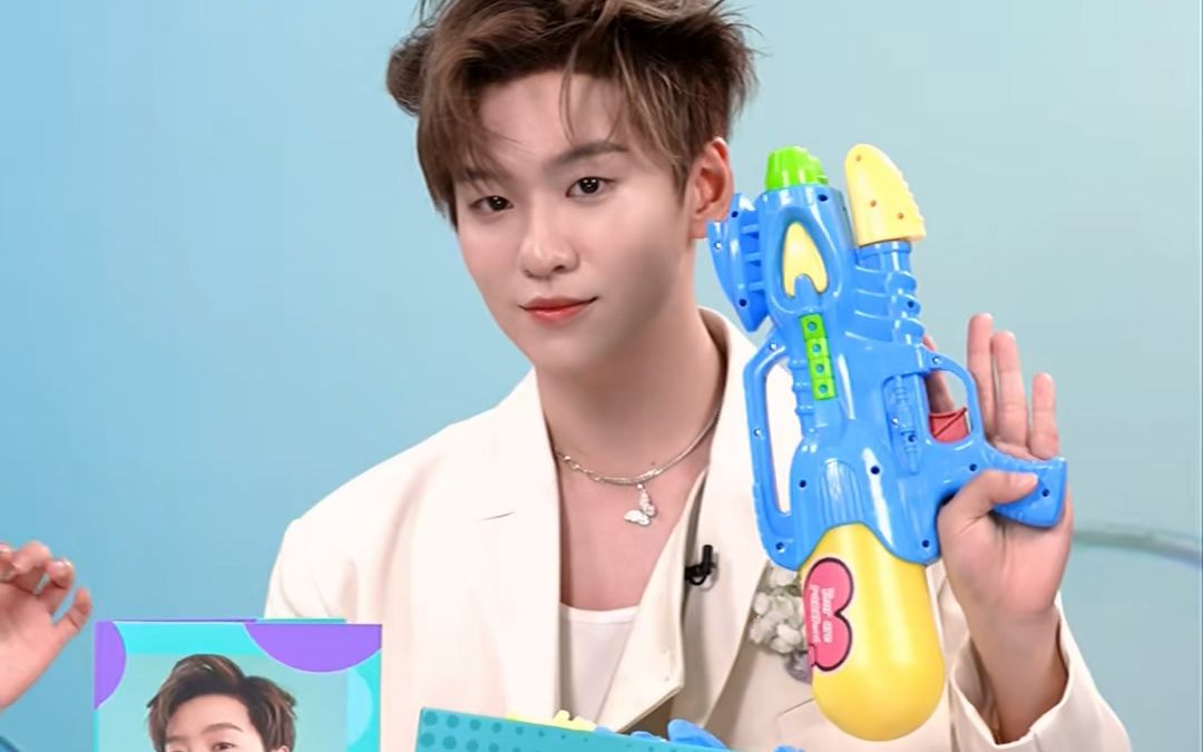 余景天 20230421 benefit贝玲妃 直播-粉狮937-默认收藏夹-哔哩哔哩