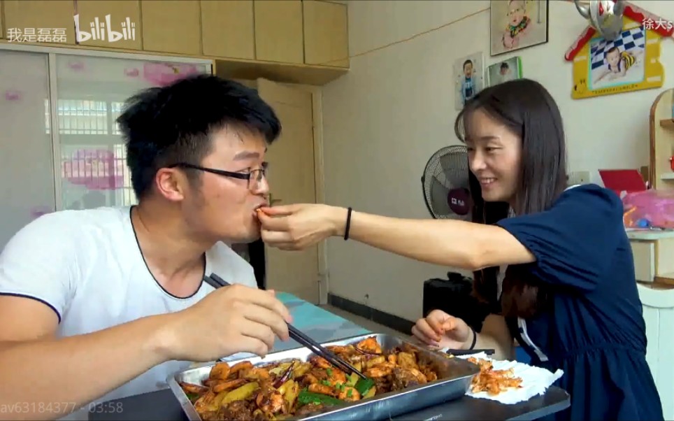 大骚七夕给嫂子唱歌徐大sao林俊杰同台演唱修炼爱情碳水教父蒜王新