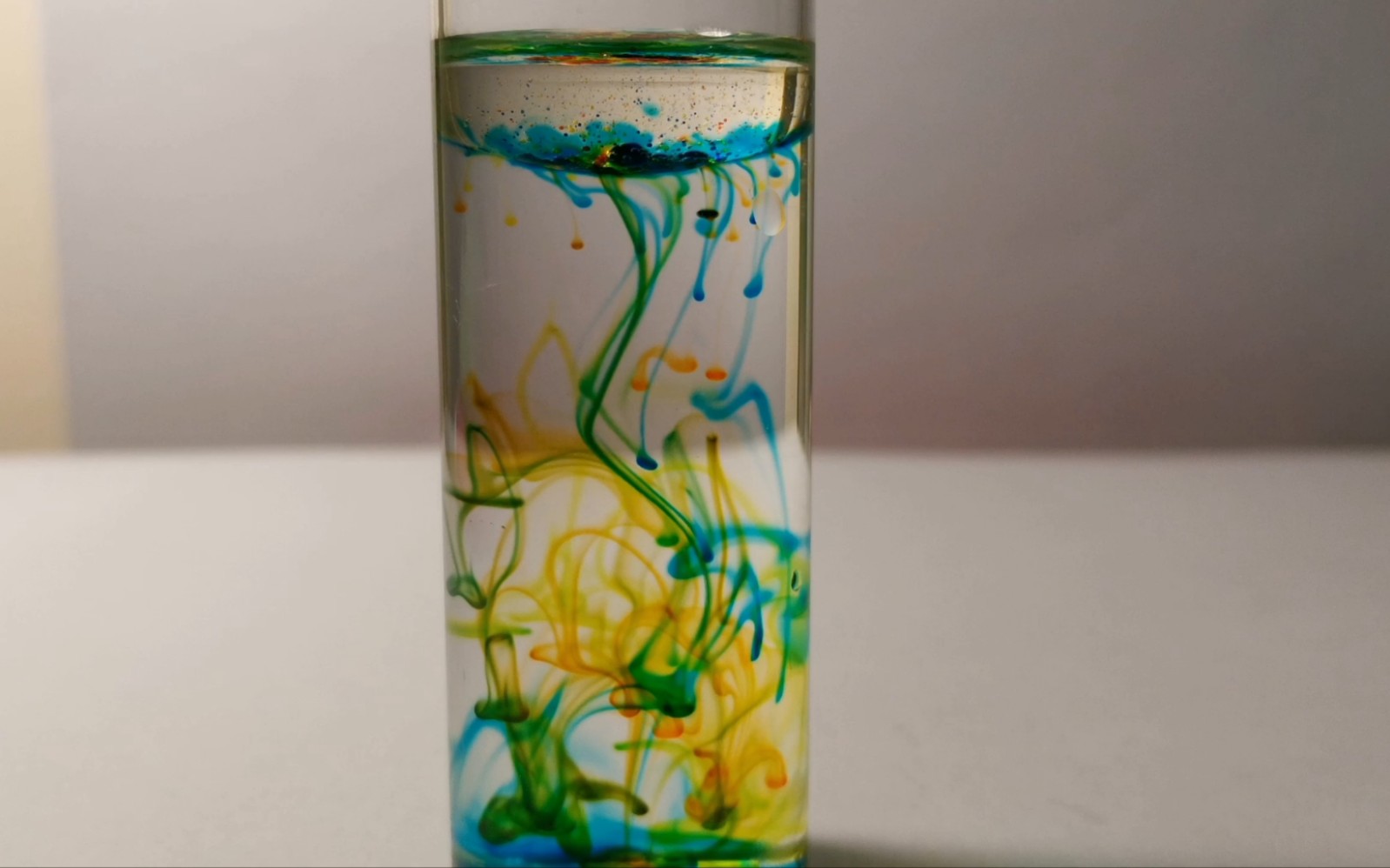 远哥科学小实验--彩虹雨!