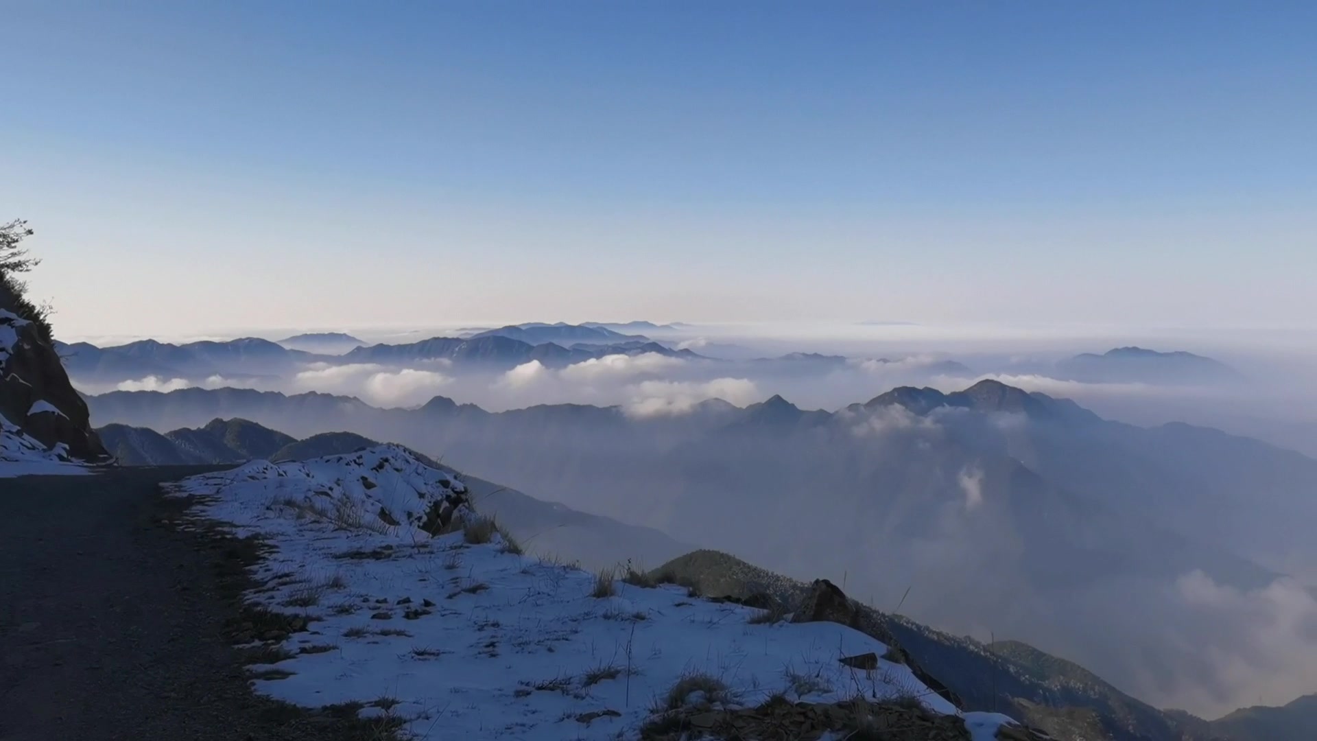 摩旅江西,靖安县九岭尖,雪后第二天个晴天,今天的云海太壮观啦,太美啦