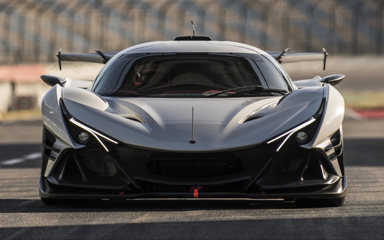 《狂野飙车9国际服》阿波罗ie多人试驾