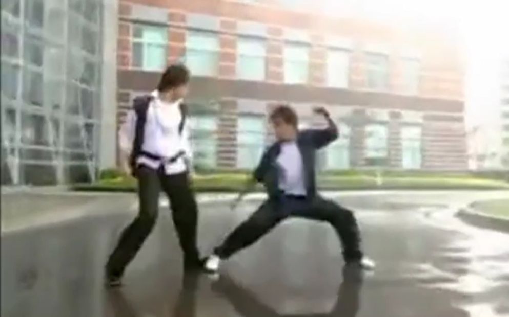 你们不要再打了 B站