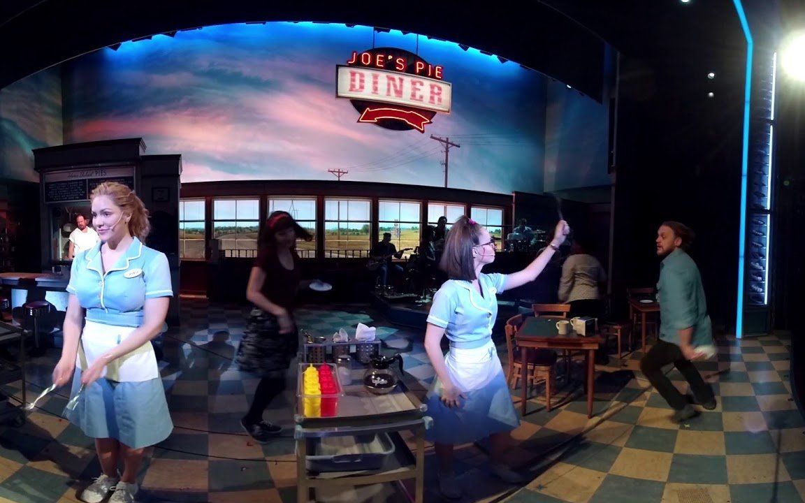 [图]【360°全景VR】音乐剧《Waitress(女招待)》中的“打工人之歌”（搬运）