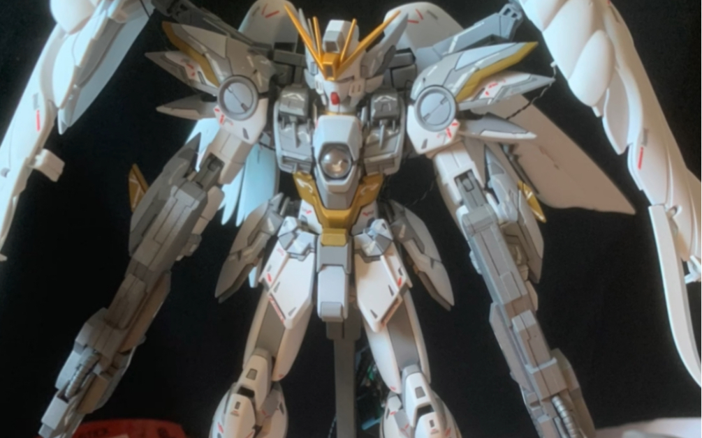 万代mg卡版 飞翼高达 喷涂白雪姬配色制作