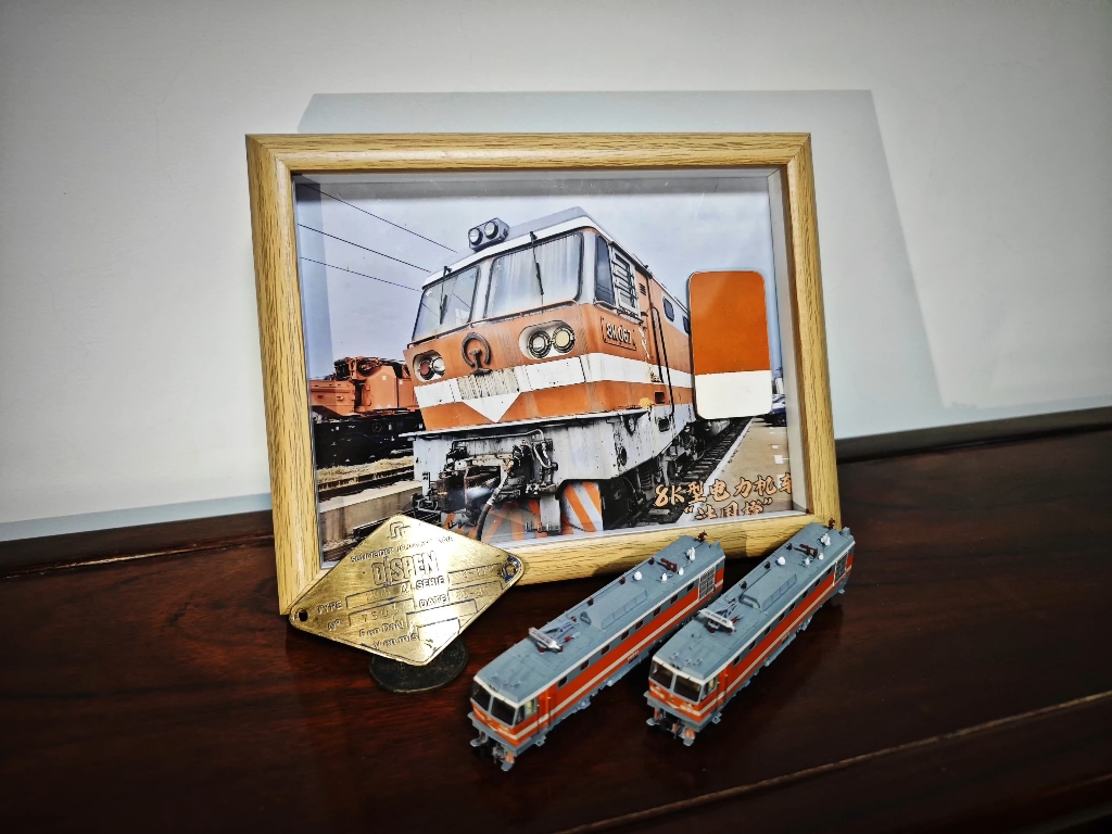 8k型电力机车蒙皮铁路文创,采用原车制作,需要者可以私信