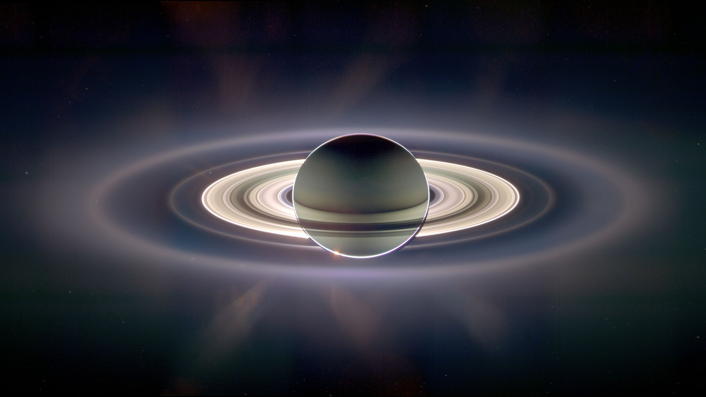 恒星太阳在土星环上的背光照明 卡西尼