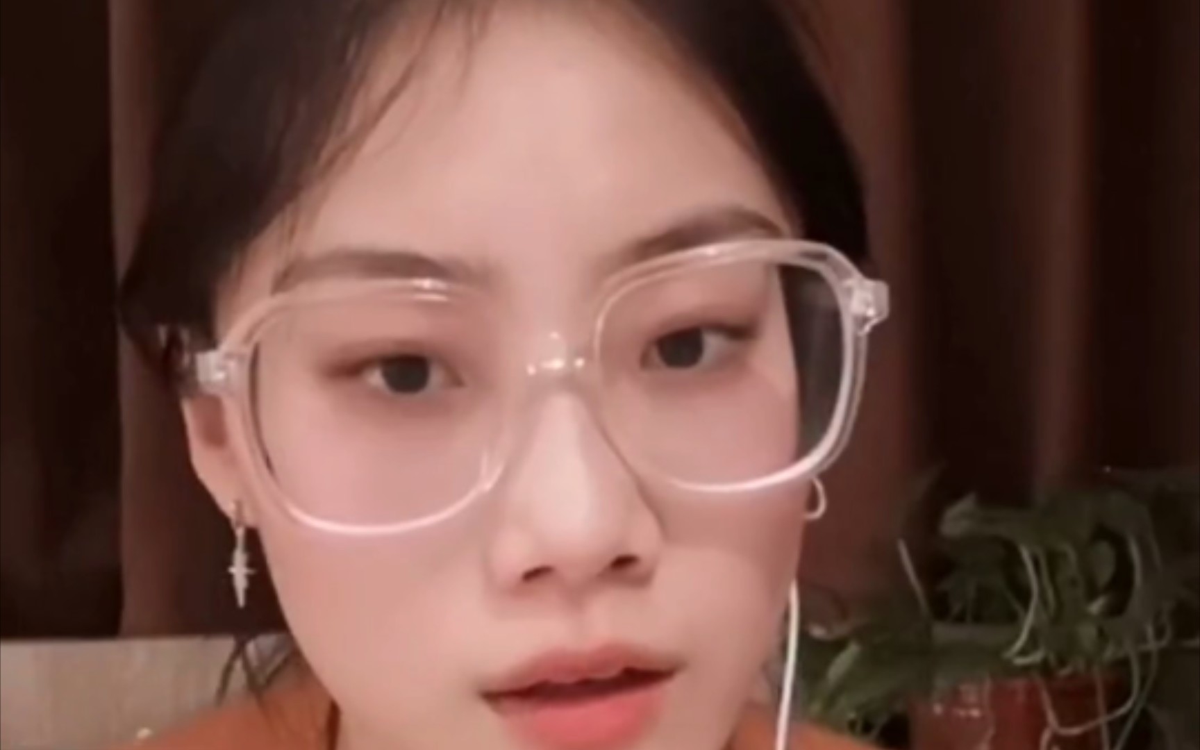 【刘玥老师】——著名演员,德艺双馨!