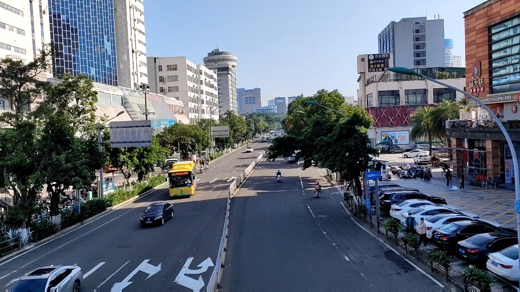 海口市中心地段,和北上广深比什么水平?哔哩哔哩bilibili