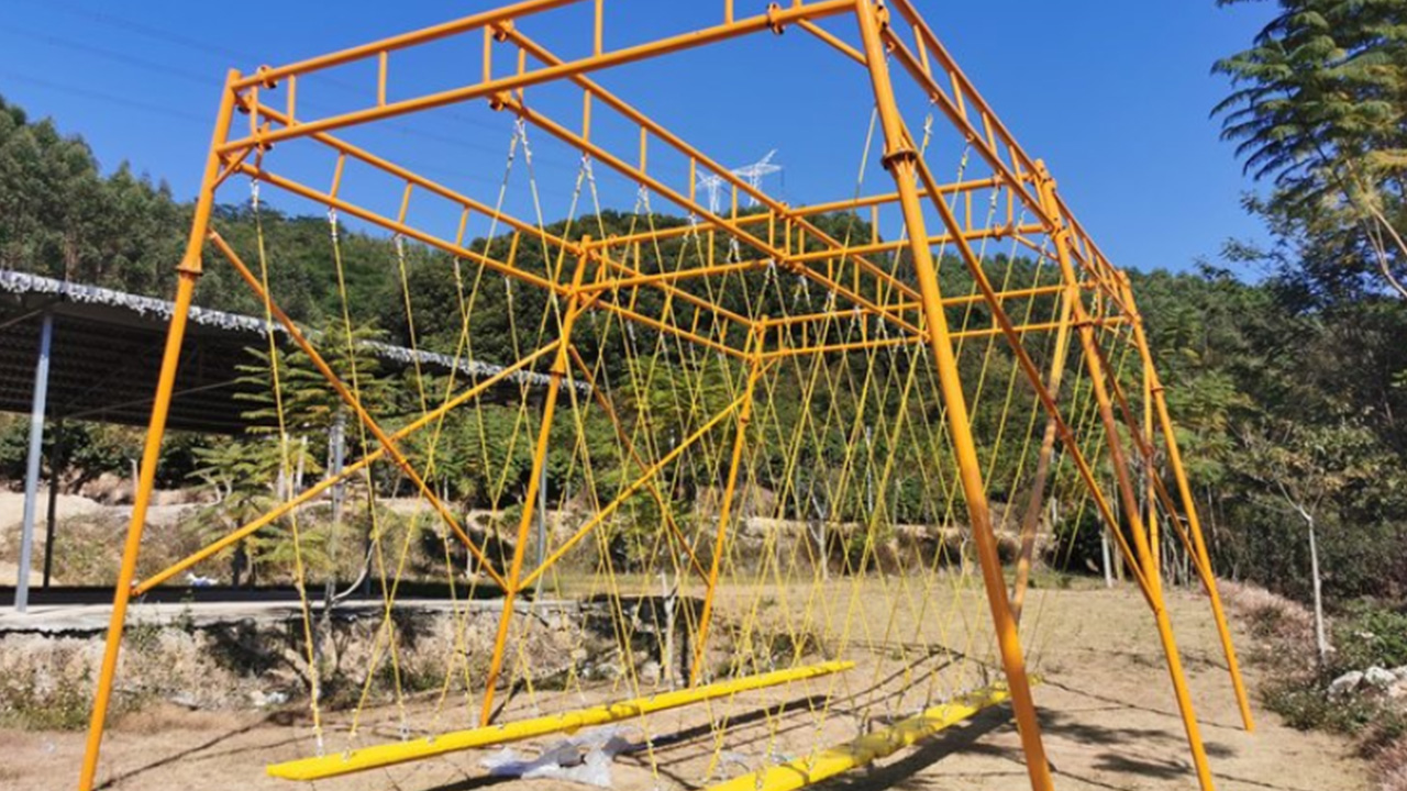 河南网红双排多人秋千设备制造厂家