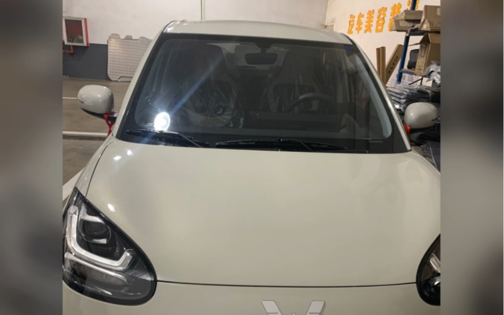 买缤果送的3m太阳膜,原厂五菱汽车定制专用3m太阳膜,拥有高隔热能力