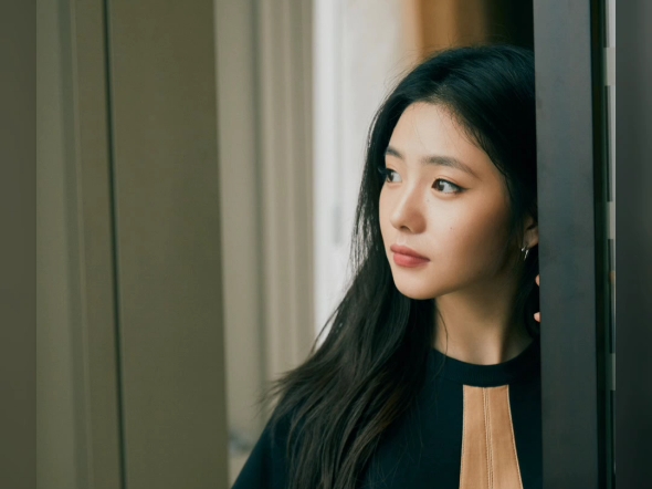 好喜欢刘浩存笑起来的样子