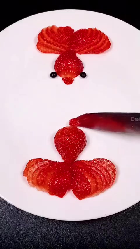 草莓摆放花样图片图片