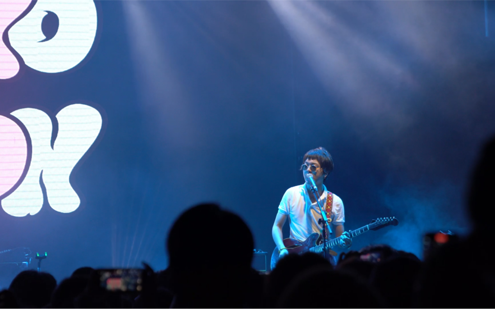 赌鬼乐队张哲轩雨夜曼彻斯特北京糖果livehouse