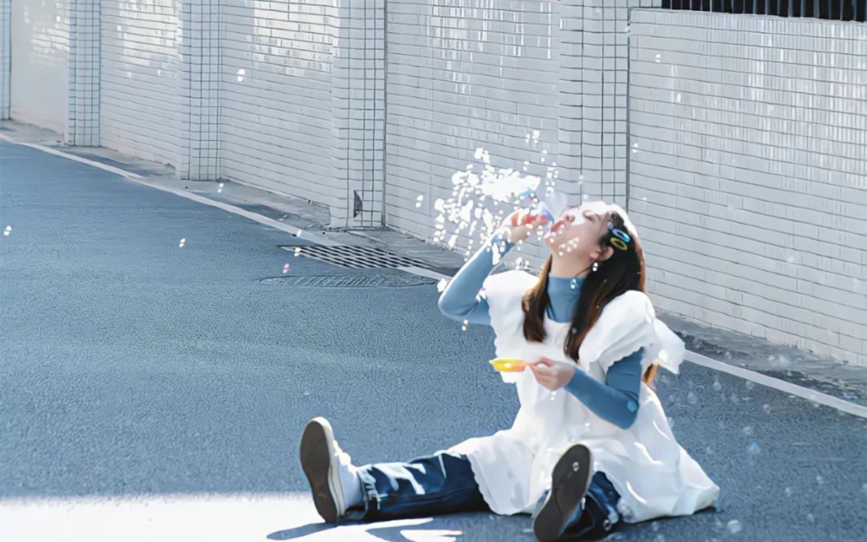 【壁纸分享】"我肩上是风,风上是闪烁的星辰"