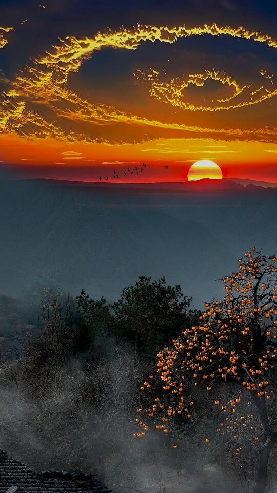 落日归山海,山海藏深意