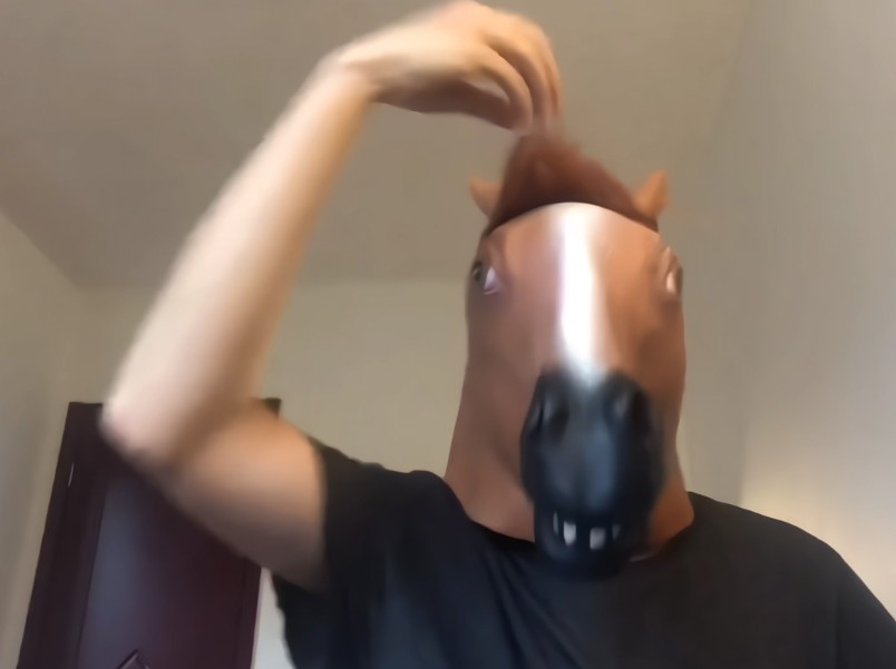 不是,这马头谁啊?