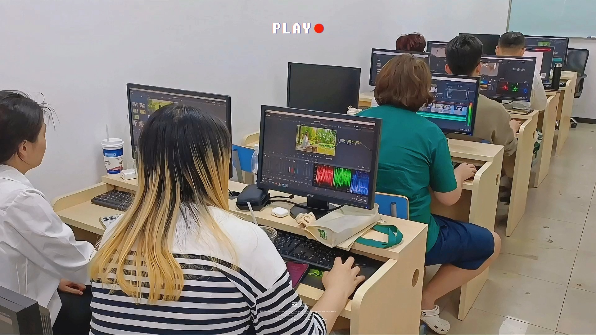 徐汇影视后期包装培训学校-达芬奇调色课堂