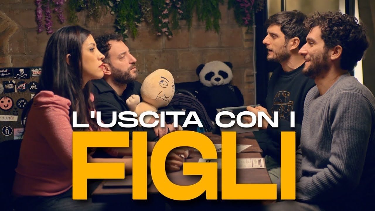 [中意字幕爆笑段子剧]现代夫妇带孩子出门social大赏