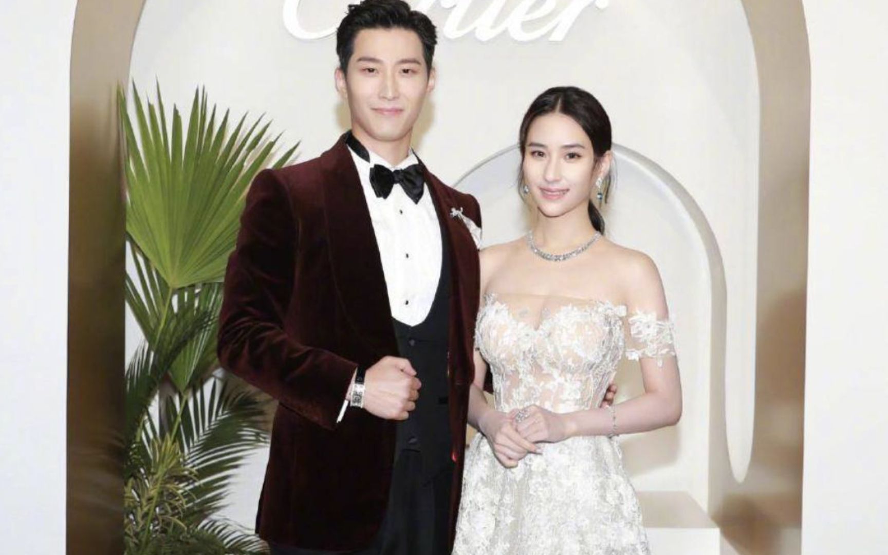 窦骁何超莲4月完婚 , 豪掷半亿办世纪婚礼,被调侃娱乐圈"赘婿"