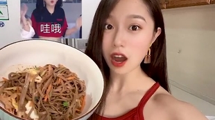 全最惨营养师 先是钱枫又是海涛 减肥 明星 专业健身联盟 哔哩哔哩 つロ干杯 Bilibili